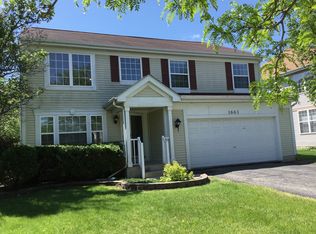 1663 Rosehall Ln, Elgin, IL 60123