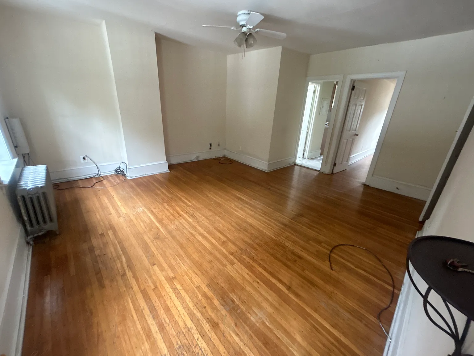 1 bed, $1,090 — Photo 4
