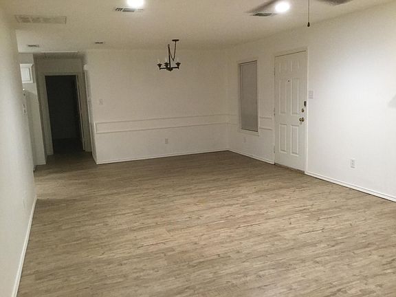 5th image of 201 Grover Ave Unit B