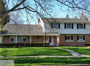 2425 Hanover Dr, Lansing, MI