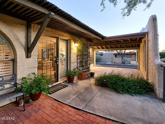 3rd image of 5218 N Tigua Dr