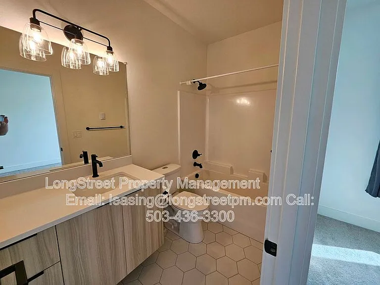 5277 N Oberlin St — Photo 13