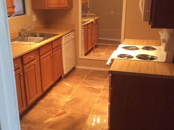 2nd image of 3131 W Cochise Dr Unit 231