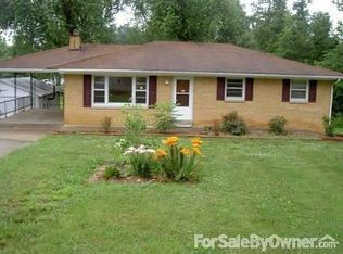 410 Bradford St, Beechmont, KY 42323