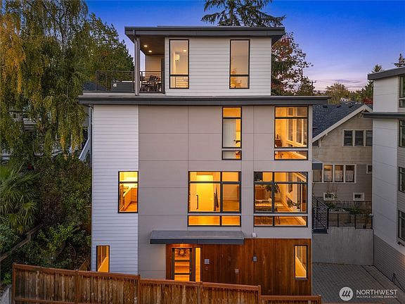 2nd image of 3959 1st Avenue NE #A