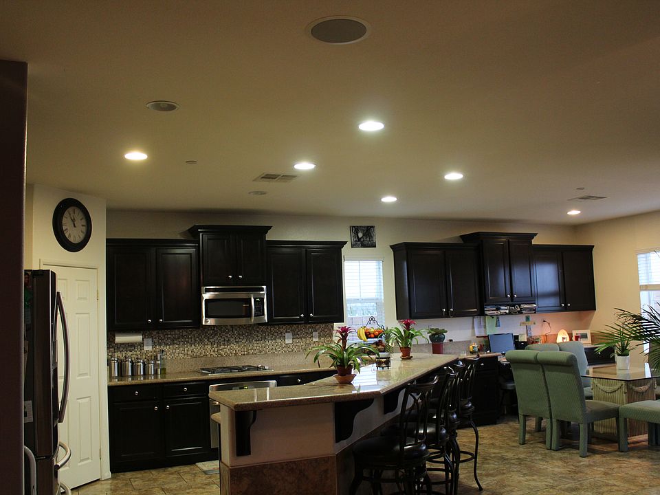 1st image of 5415 N Valles Dr