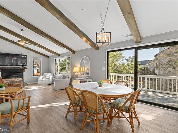 3rd image of 30954 Heather Ln