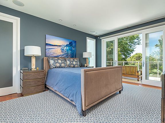 4th image of 40 Marine Dr