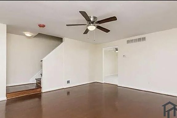 4th image of 2003 Codd Ave