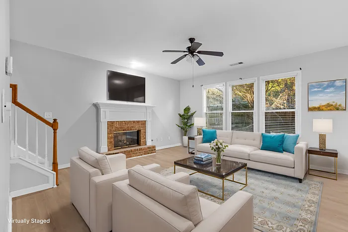 2375 Chandler Grove Dr — Photo 9