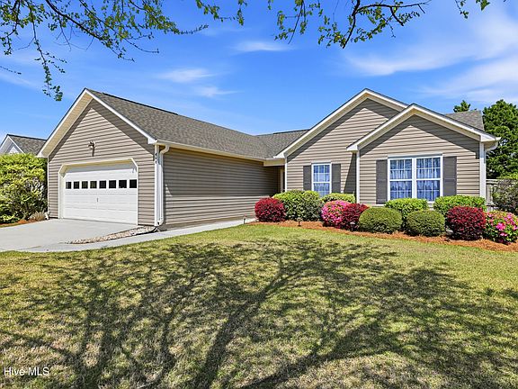 3rd image of 418 Westridge Court
