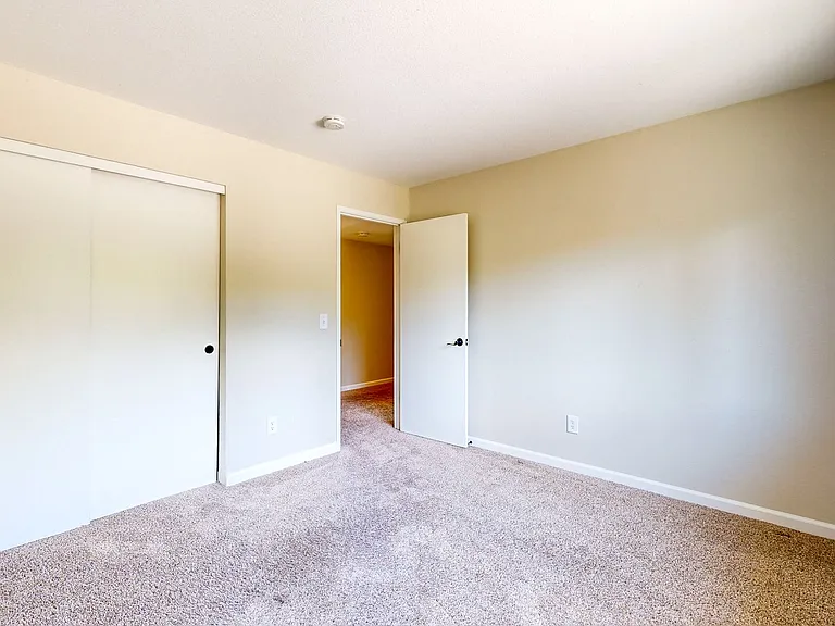 2146 Rivera Dr — Photo 46