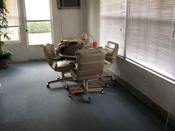 4th image of 39734 County Road 54
