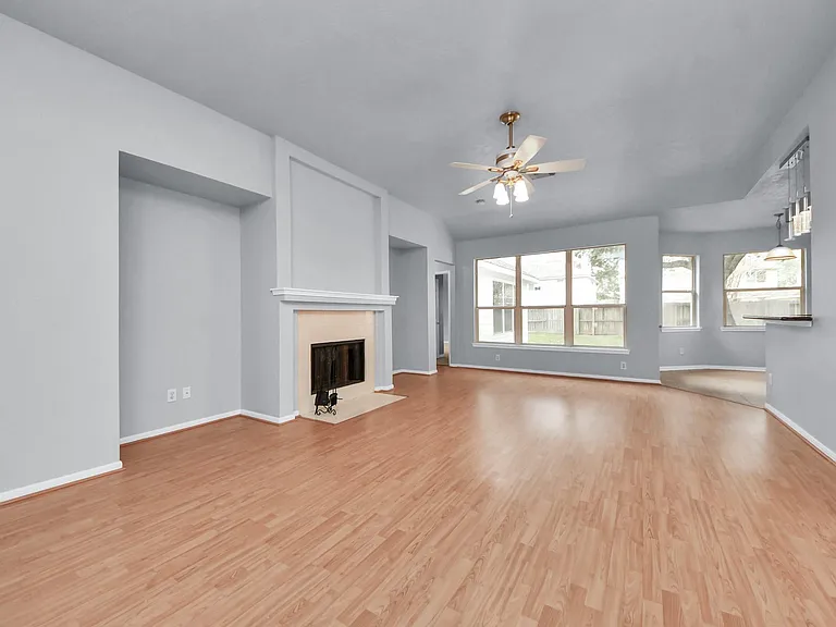 9711 Andrews Ln — Photo 13