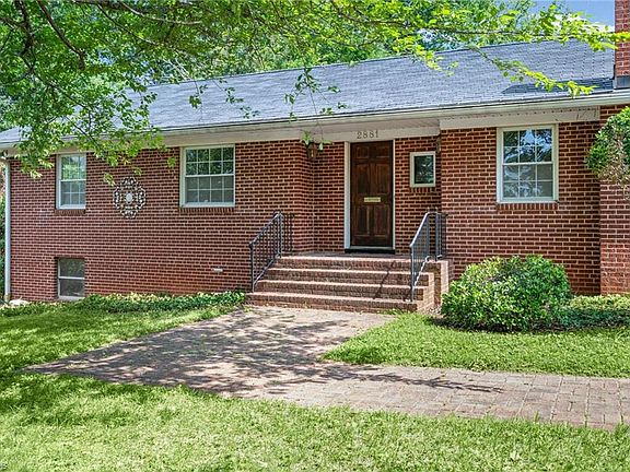 3rd image of 2881 Monticello Dr