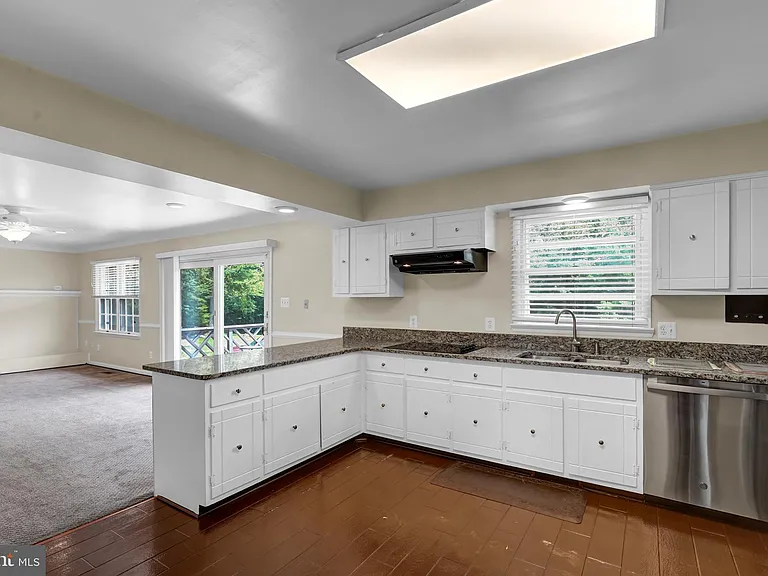 13019 Canova Dr — Photo 19