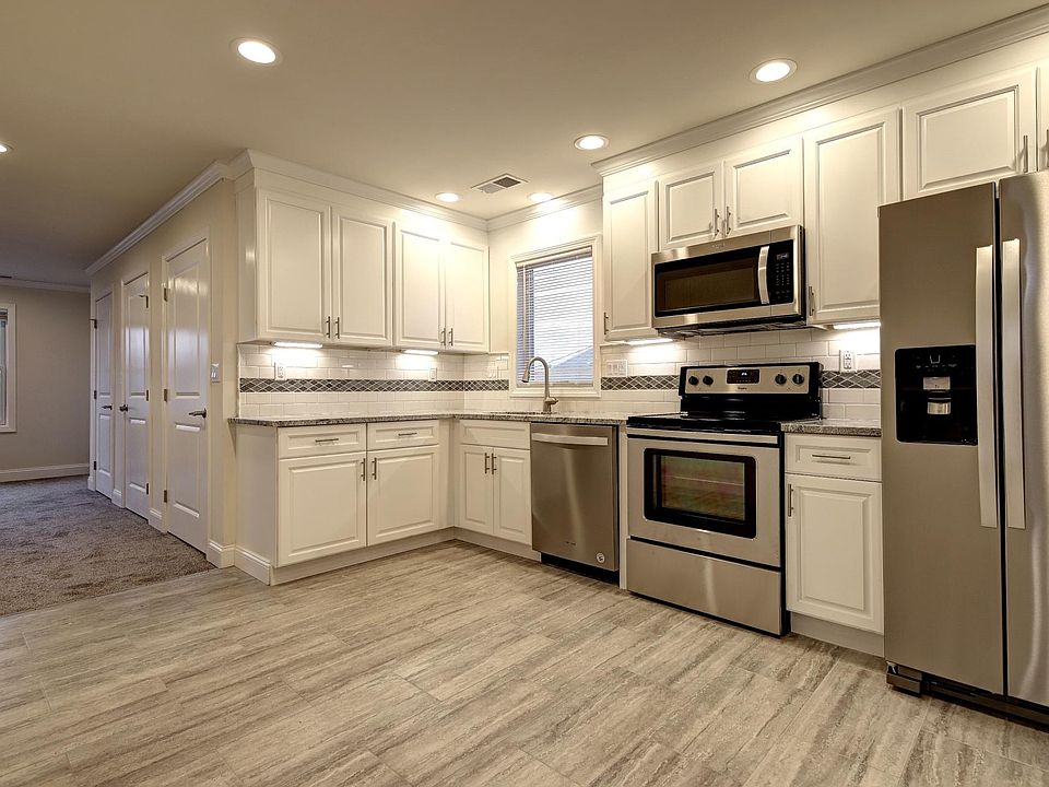 Open Kitchen with Tiled floors