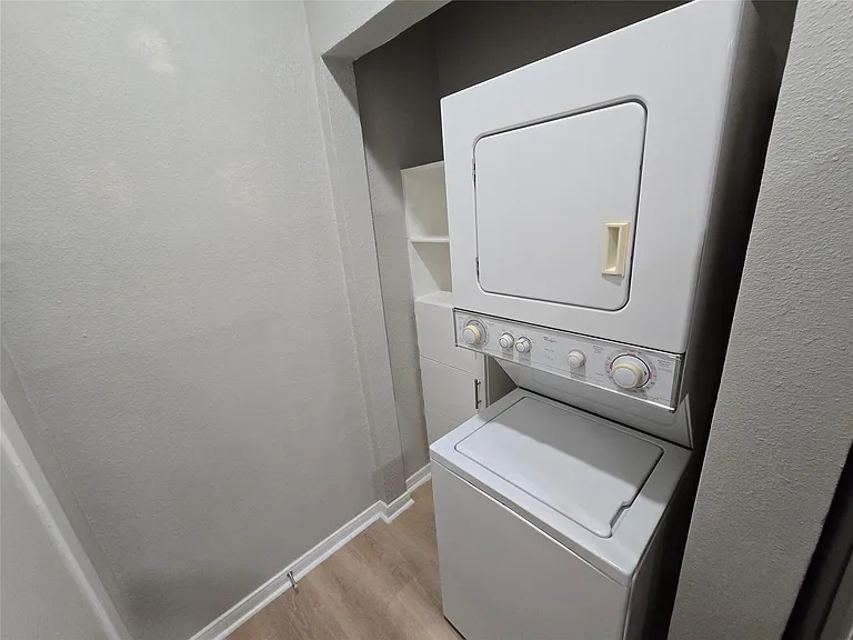1818 Augusta Dr #15 — Photo 29