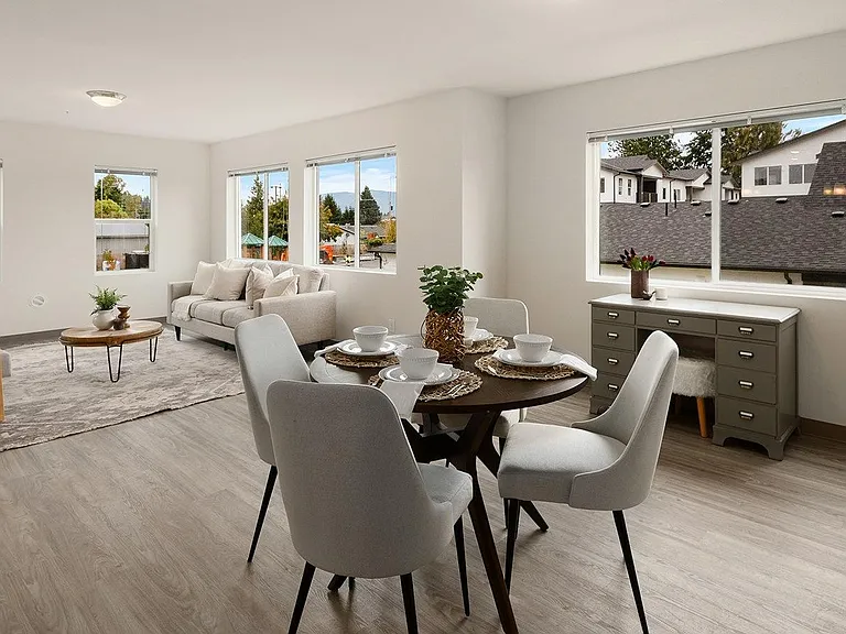 Four Pines Apartments — Photo 15