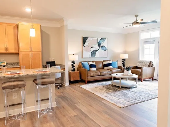 Reserve at Glen Laurel