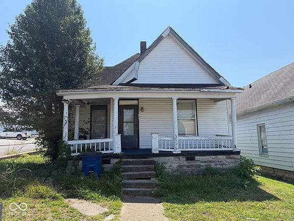 3rd image of 702 15th St
