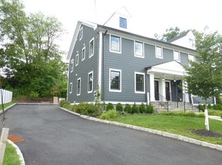 127 Kings Rd, Madison, NJ 07940