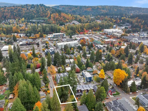 10335 NE 189th Street, Bothell, WA 98011