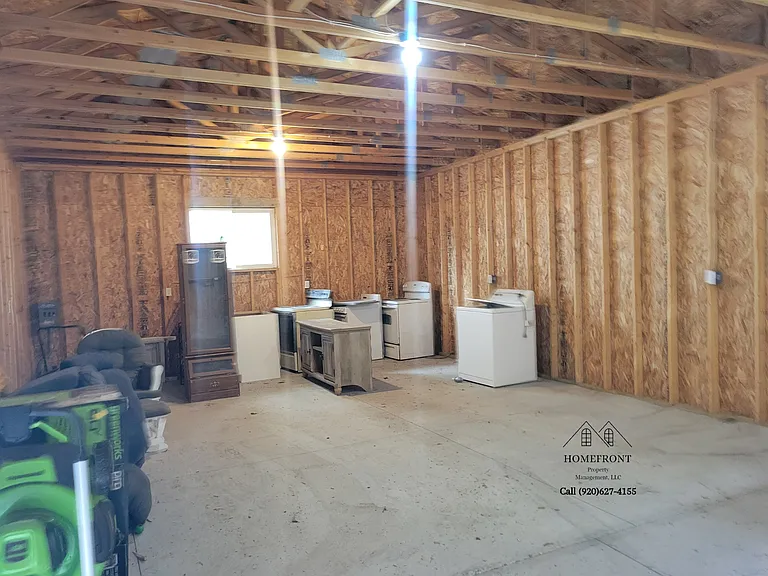 791 Pine St — Photo 18