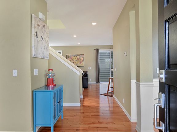 4th image of 7417 Thompson Ave SE