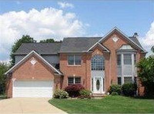 10033 Primrose Cir, Twinsburg, OH 44087