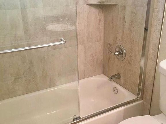 5th image of 2505 Highland Ave APT 101