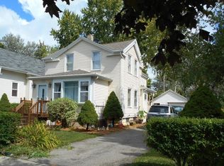 313 Bradley Ave, Delavan, WI 53115