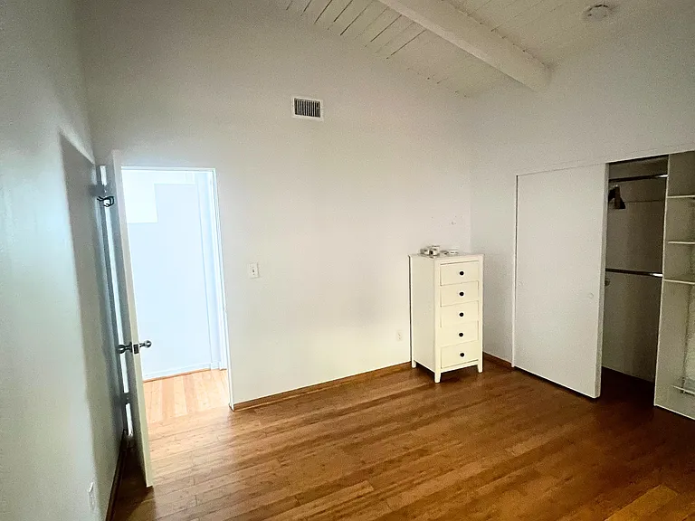 2159 Lyric Ave — Photo 27