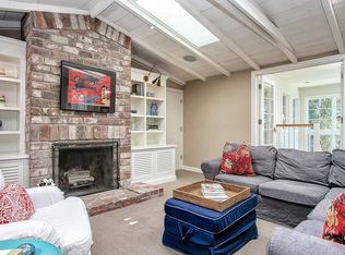 19 Via Hermosa, Orinda, CA 94563