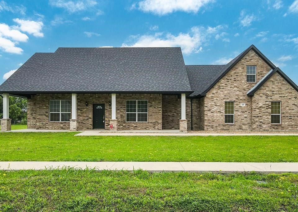 310 Runnells St, Terrell, TX 75160 Zillow
