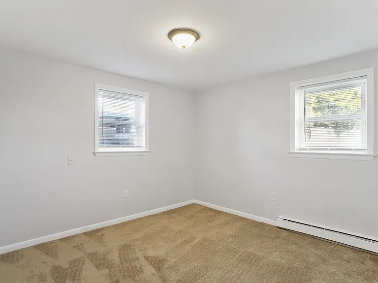 1499 N East St #1 — Photo 7
