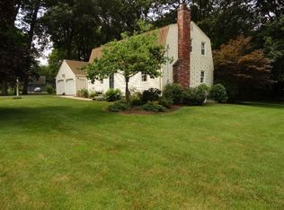 34 Wilder Ln, East Longmeadow, MA 01028