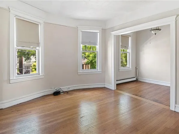 4385 Martha Avenue, Bronx, NY 10470