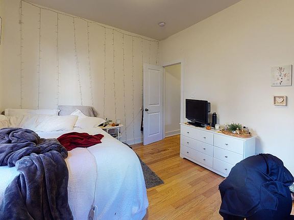2nd image of 1915 N 18th St #1