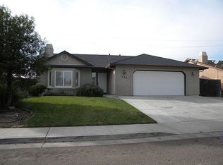 1304 Donita Dr, Red Bluff, CA 96080