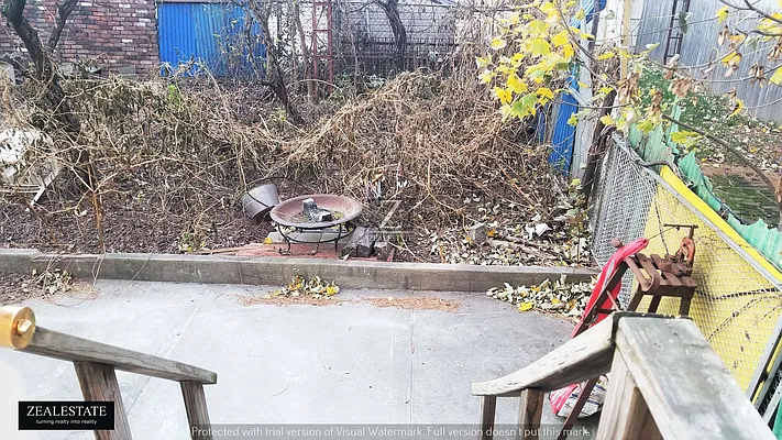 Rented by ZealEstate Group Inc | media 23