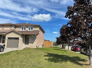 21 Majesty Blvd, Barrie, ON L4M 7K3