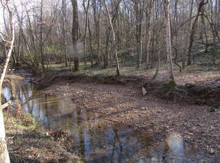 3 Sandy Springs Rd, Cedar Hill, TN 37032