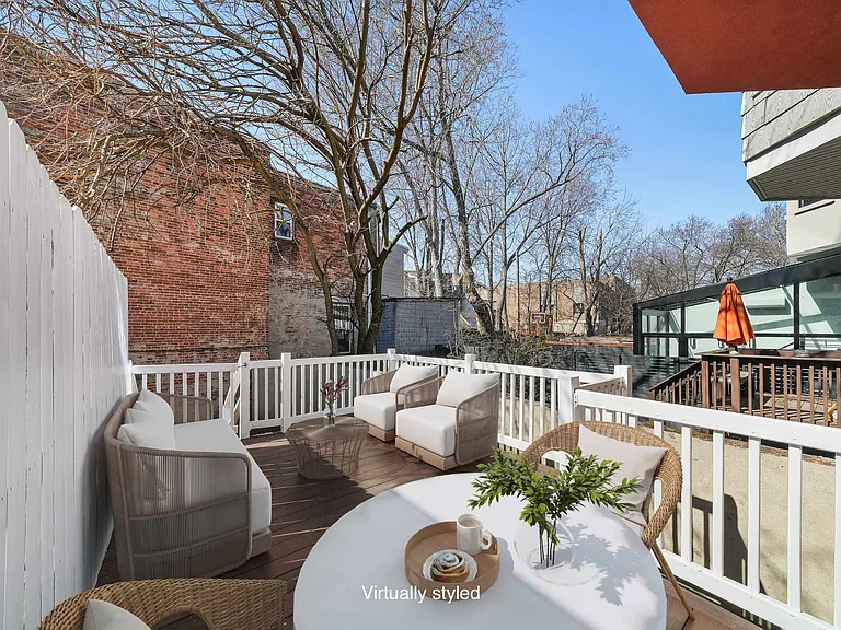 37 Astoria Pl #1 — Photo 2