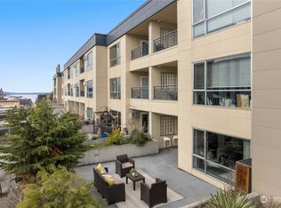 321 10th Ave S APT 508, Seattle, WA 98104