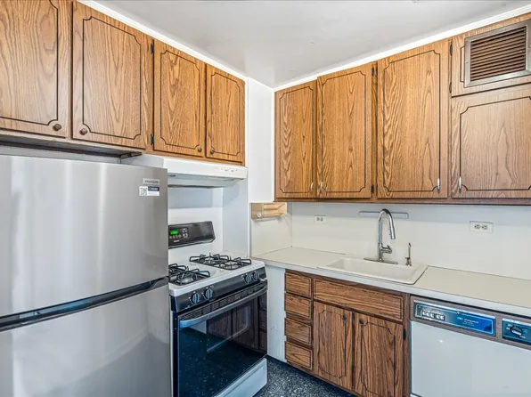 18-15 215th Street image 13 of 30