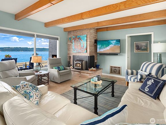5th image of 2957 Tillicum Beach Drive