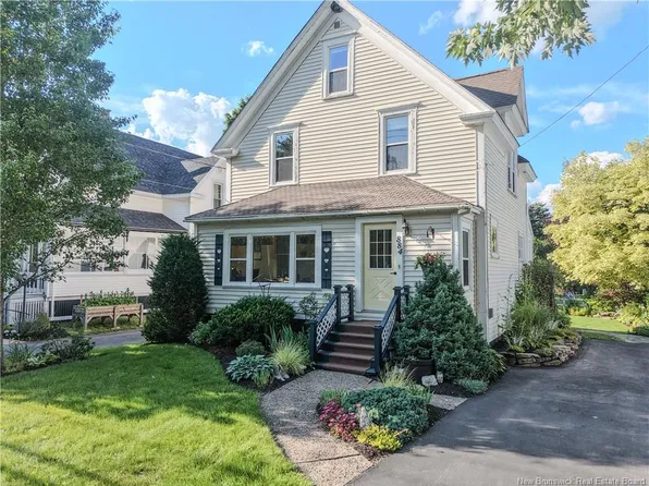 884 Main St, Sussex, NB E4E 2M7
