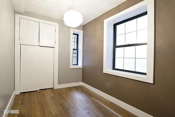 Rented by Citi Habitats | media 33