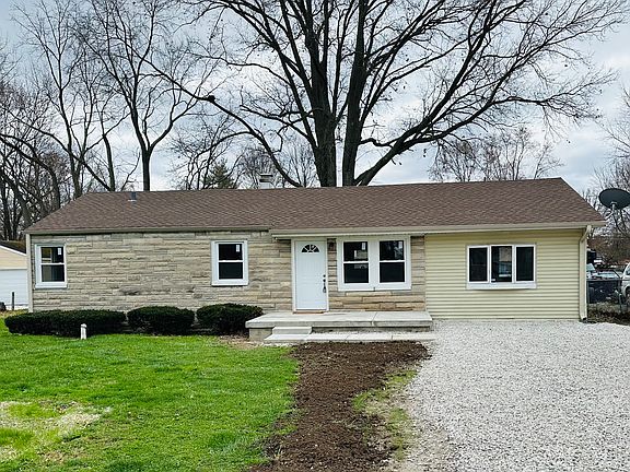 2nd image of 1917 Mayfair Dr